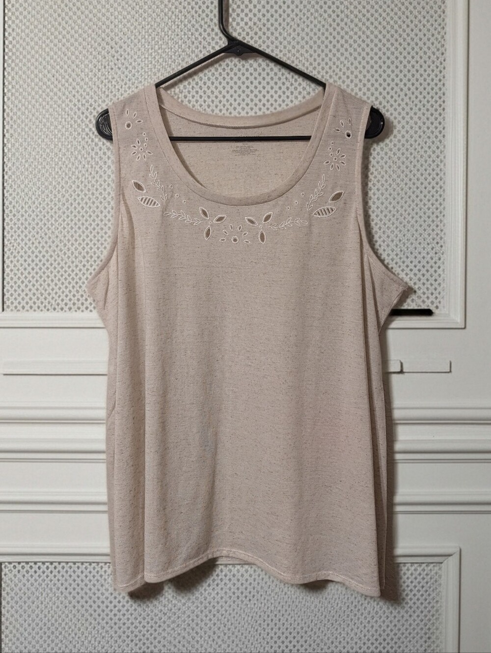 Lane Bryant Cream Eyelet Cutout Lace Sleeveless Swing Tank Size 18/20